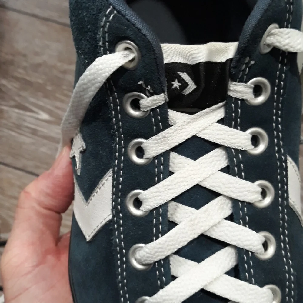 Converse mens blue suede and white leather high top sneakers. Size 10 - Picture 3 of 14